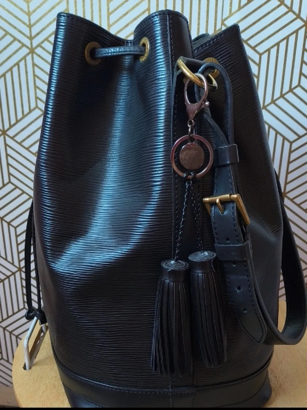 Louis Vuitton  Bucket Bag